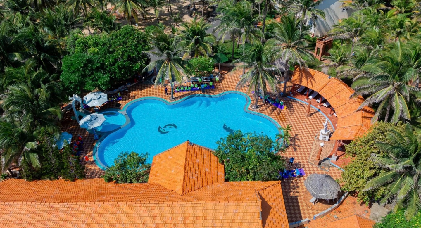 Bau Mai Resort