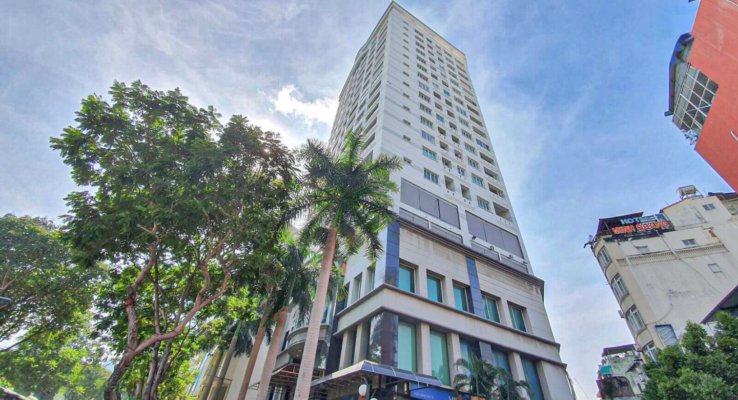 International Plaza Office Building