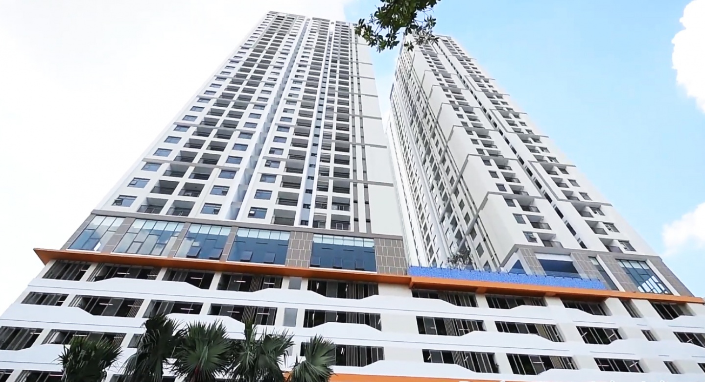 Phu Dong Premier