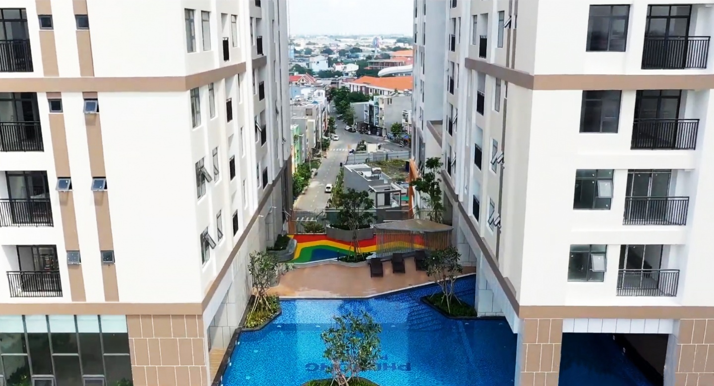 Phu Dong Premier