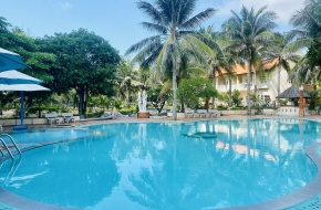 Bau Mai Resort