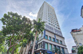 International Plaza Office Building