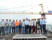 Lễ cất nóc khu căn hộ Him Lam Phú Đông